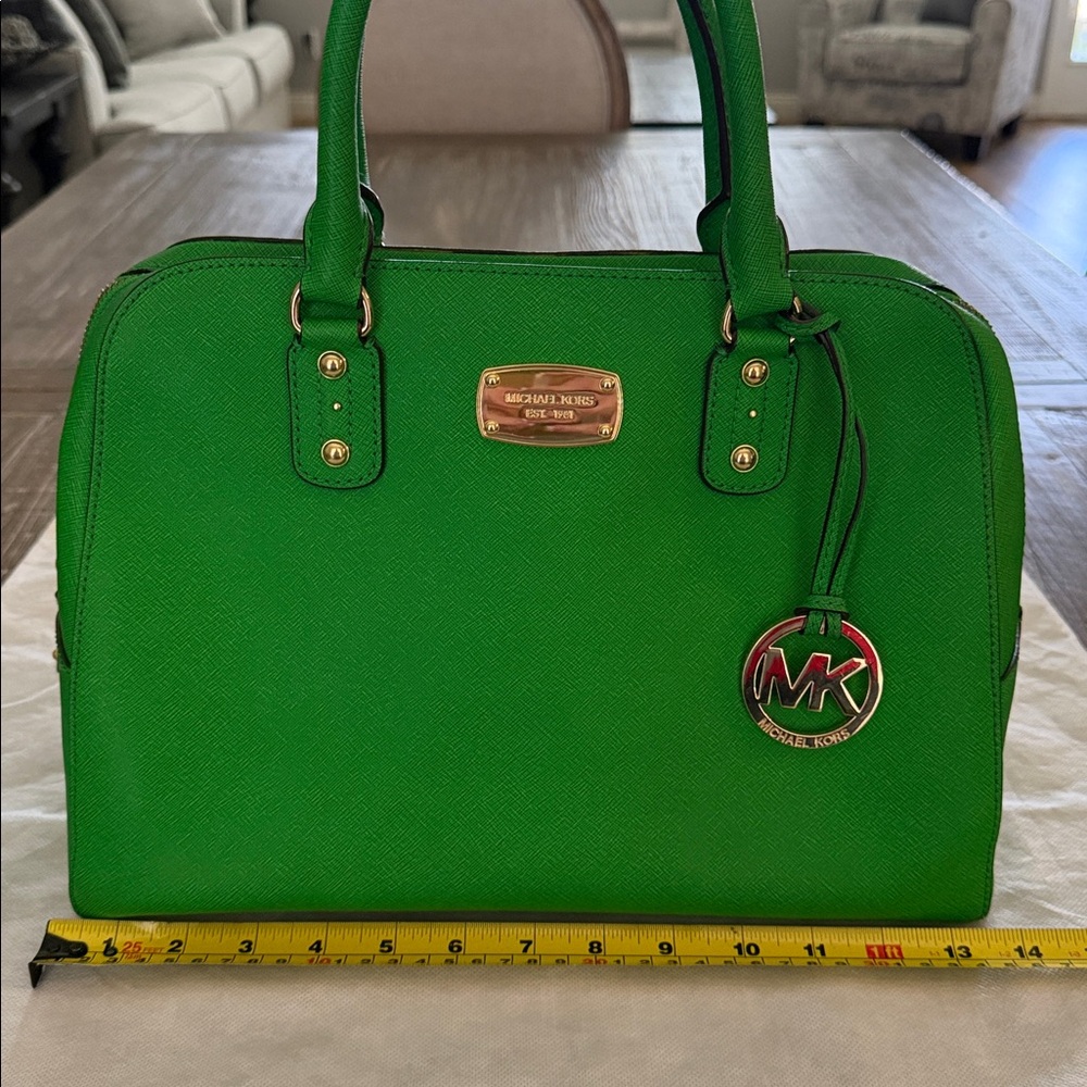 Michael Kors Kelly Green Saffiano Leather Satchel with Gold Hardware - Picture 12 of 15
